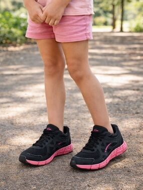 L.A. Gear Girls Running Shoes Black Pink Sneakers Size 1 | Athletic Trainers